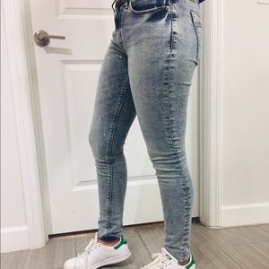 Express Midrise acid wash Paint splattered jegging